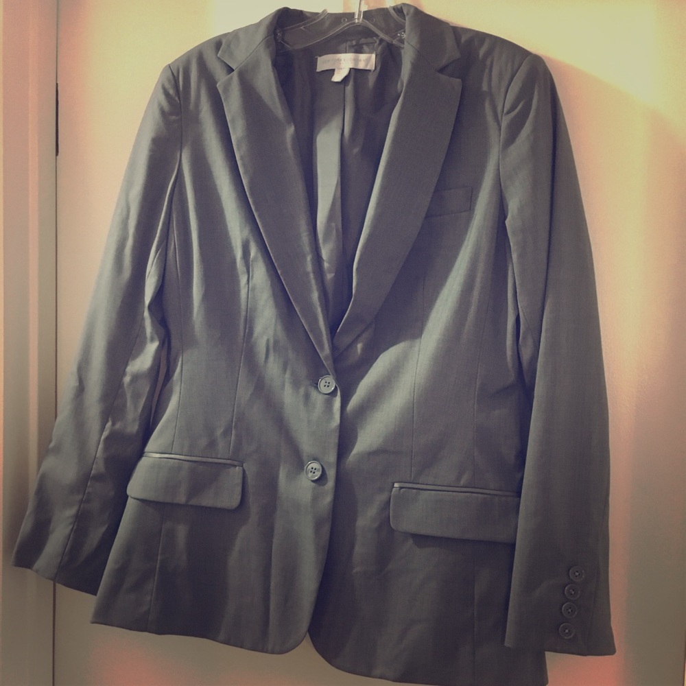 Gray blazer